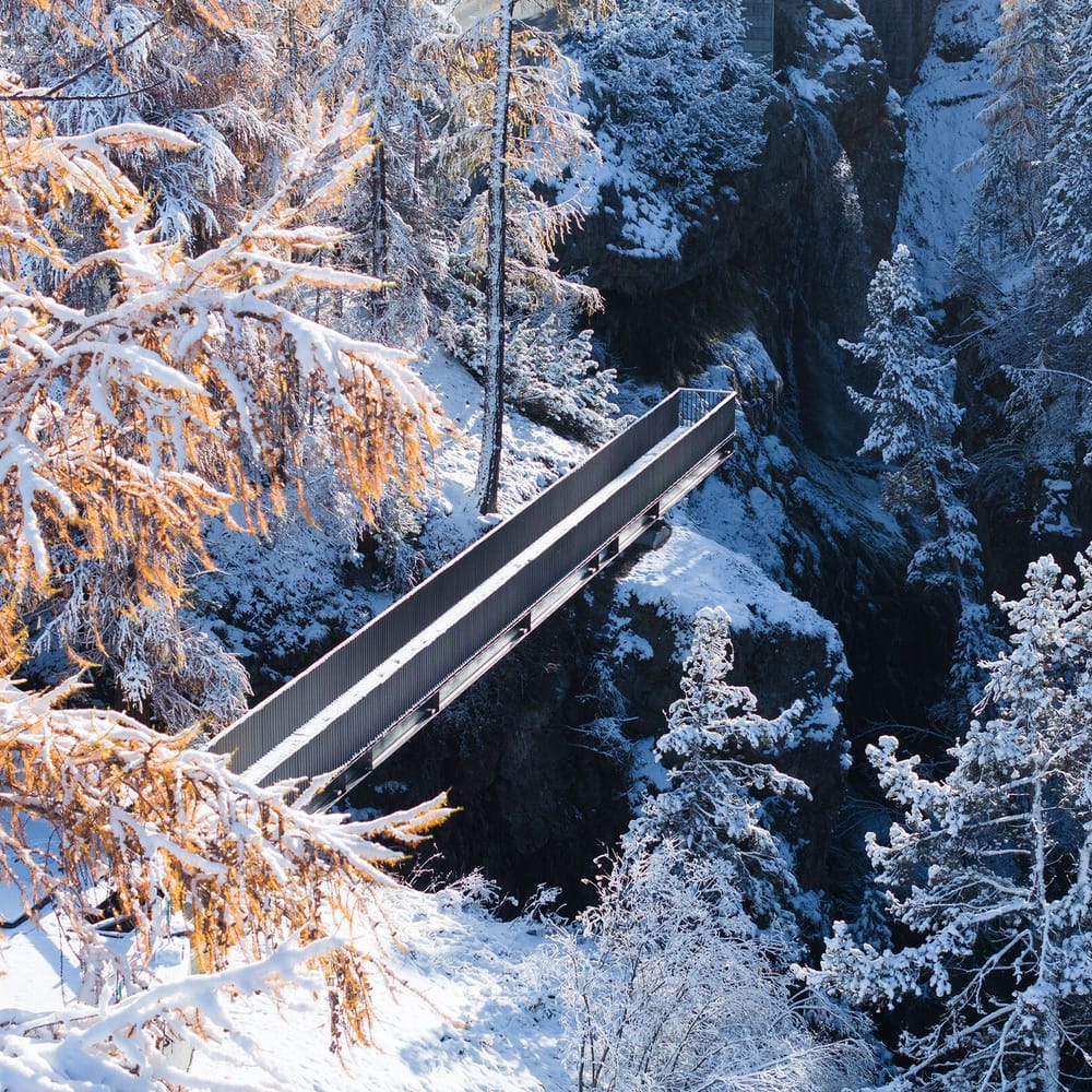 Schwebebalken Ova da Bernina