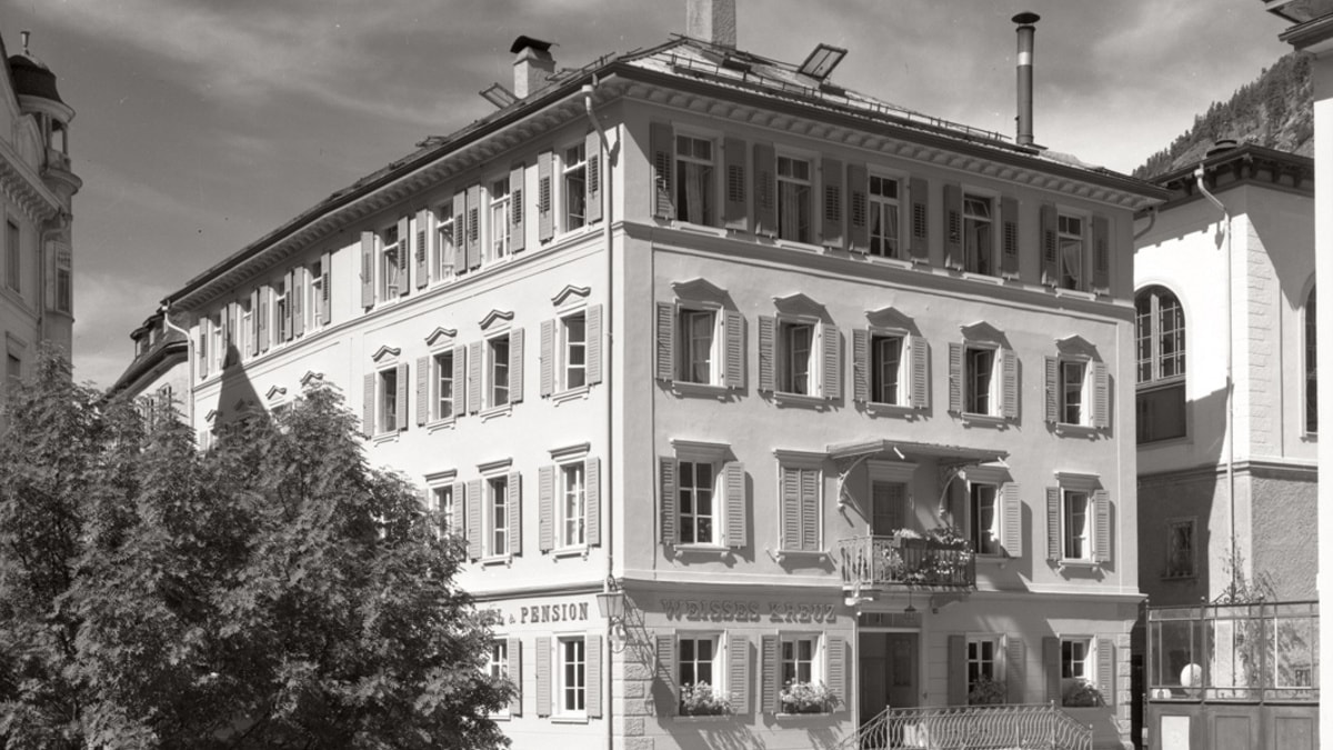 Hotel Weisses Kreuz ©Foto Flury, Inh. Alfred Lochau, Pontresina