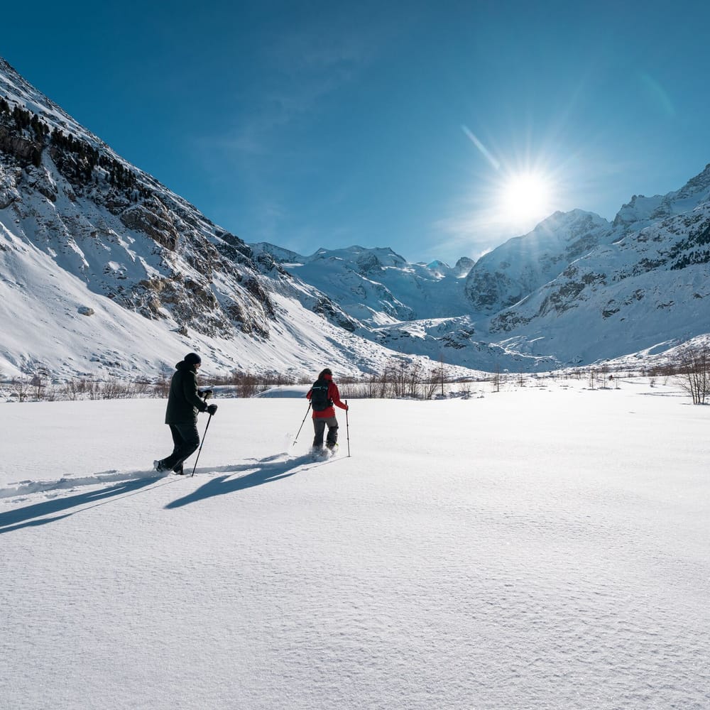 Schneeschuhwandern im Engadin